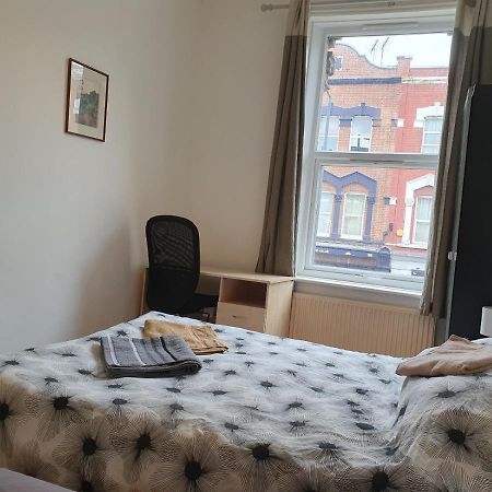 63B Willesden Lane Two Bed Apartment London Exterior photo
